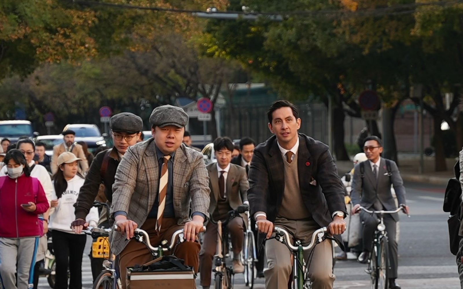 Beijing Night Cycling, Local Food & Hutongs (3 Hours,11km)